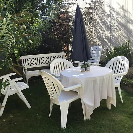 Lägenhet Gite Deux Couchages Avec Jardin Privatif Proche Des Marais Et Foret Arques (Pas-de-Calais)